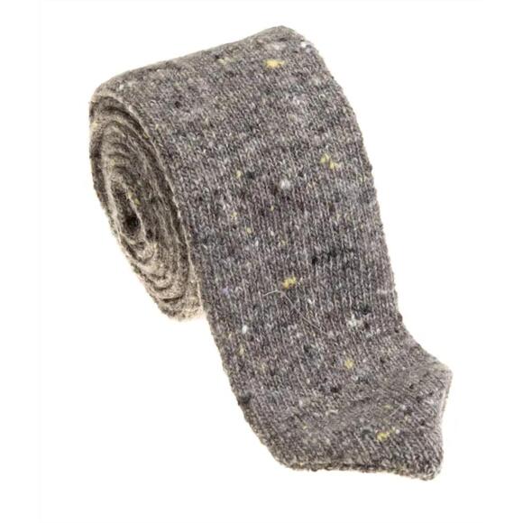 NEW PACIFIC SILK cashmere and wool knit tie in gray